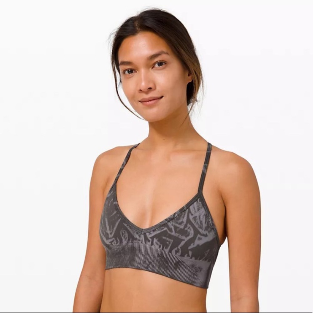 Lululemon Ebb to Street Bra